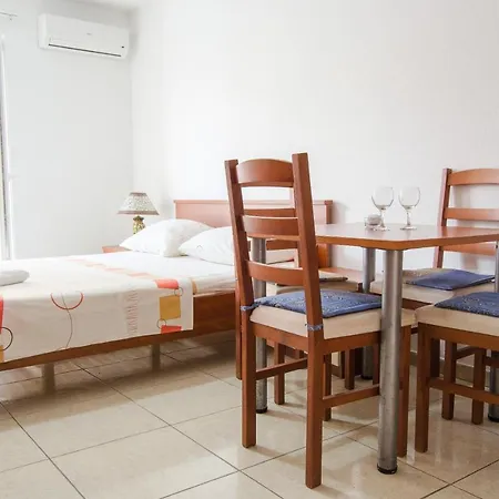 Marija, Makarska - Apartment *