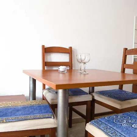 Marija, Makarska - Promajna