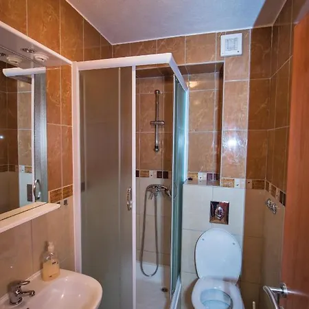 Apartment Marija, Makarska - *