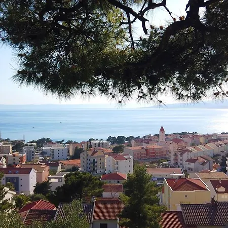 Apartment Marija, Makarska - *