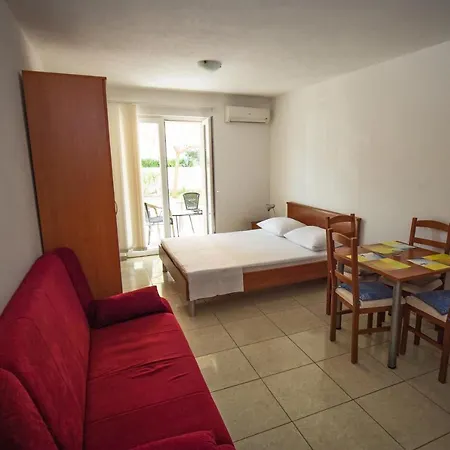 Marija, Makarska - Apartment Promajna