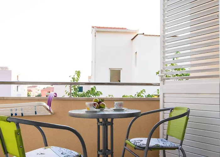 Appartement Marija, Makarska - *