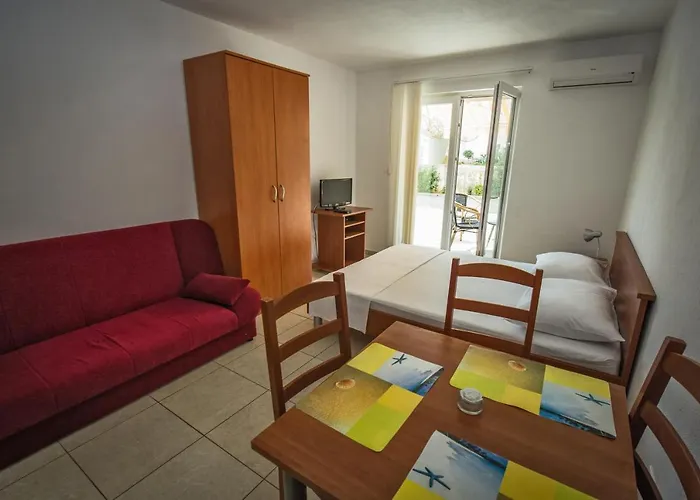 Marija, Makarska - Promajna